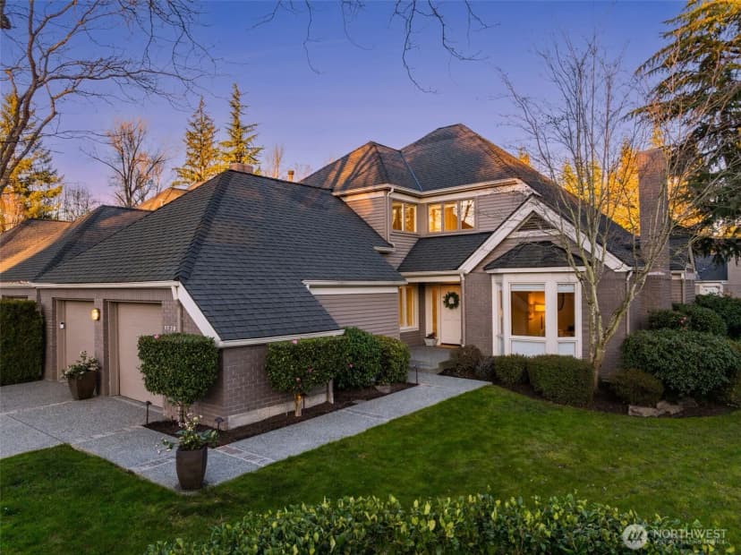 Property photo for 1778 Bellevue Way Ne, Bellevue