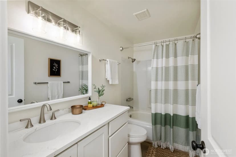Property photo for 26763 Border Way Ne, Kingston photo 14