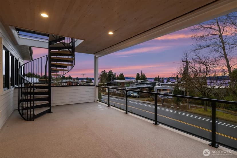 Property photo for 6571 102nd Avenue Ne, Kirkland photo 21