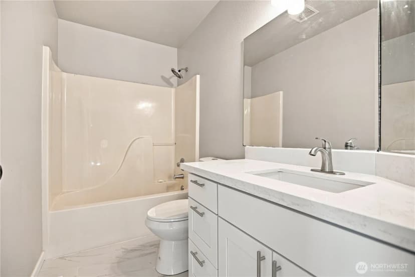 Property photo for 2301 148th Street E, Tacoma photo 21
