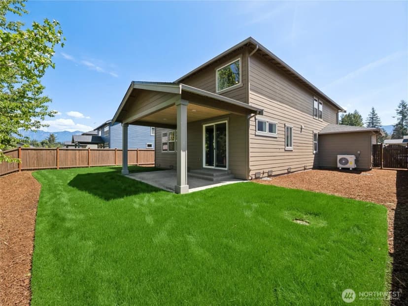 Property photo for 612 Se 11th Place #10, North Bend photo 28