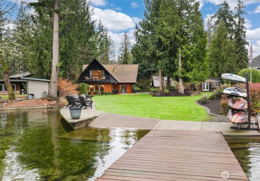 Property photo for 12528 Clear Lake North Road E, Eatonville