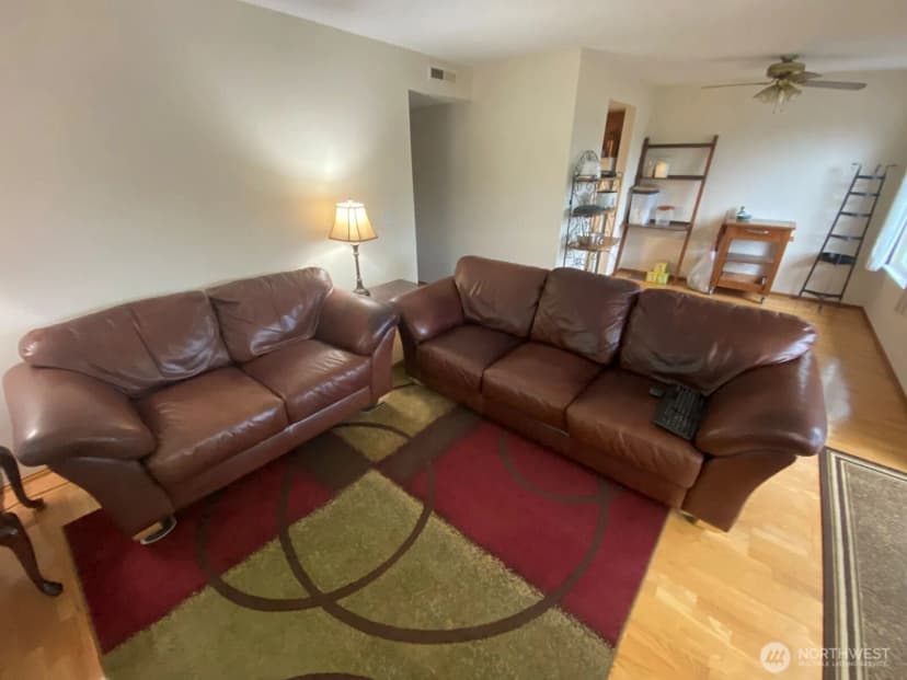 Property photo for 323 75th Street Se #b10, Everett photo 12