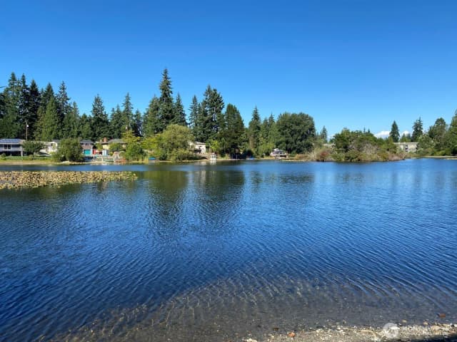Property photo for 323 75th Street Se #b10, Everett photo 4