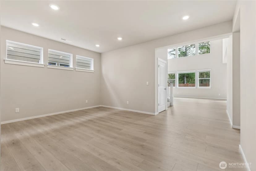 Property photo for 2509 Trailside Drive Ne #195, Olympia photo 3