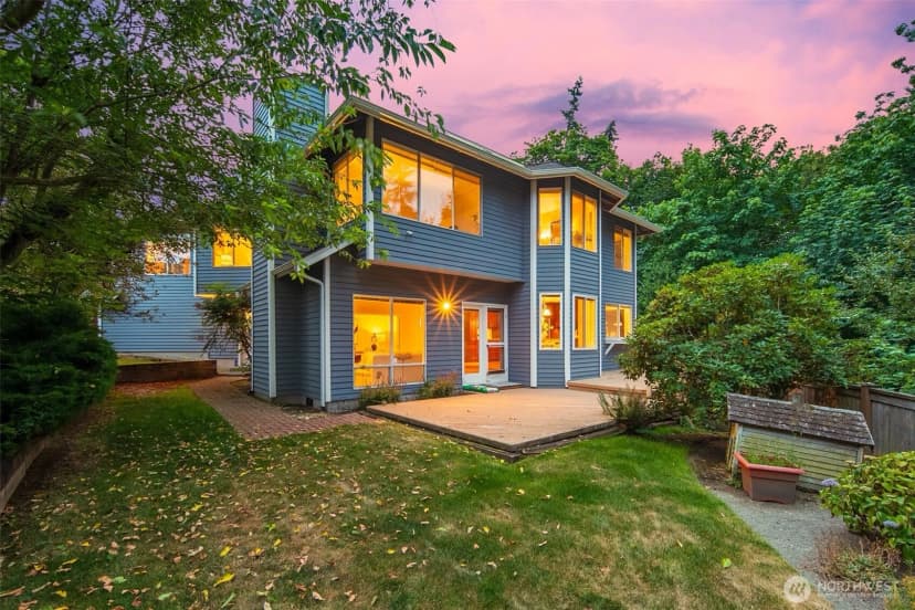 Property photo for 16116 68th Avenue W, Edmonds photo 33