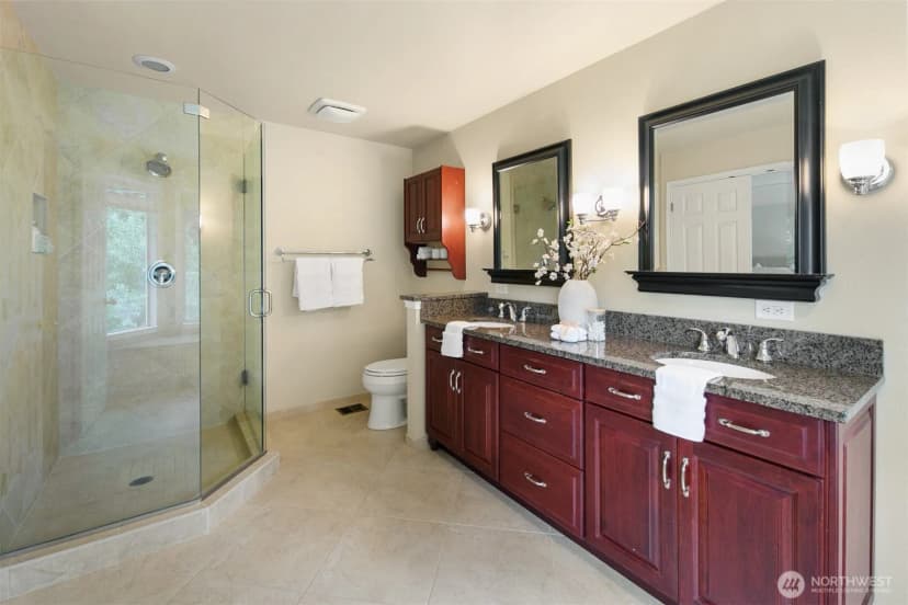 Property photo for 16116 68th Avenue W, Edmonds photo 21