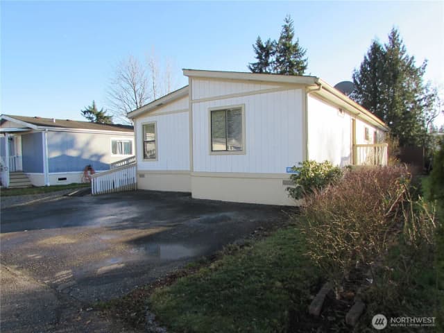 Property photo for 19920 67th Avenue Ne #sp 29, Arlington photo 3