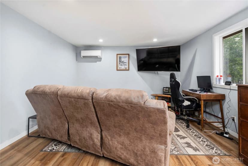 Property photo for 1101 Stavis Drive Nw, Seabeck photo 35