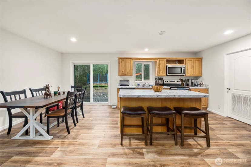 Property photo for 1101 Stavis Drive Nw, Seabeck photo 15