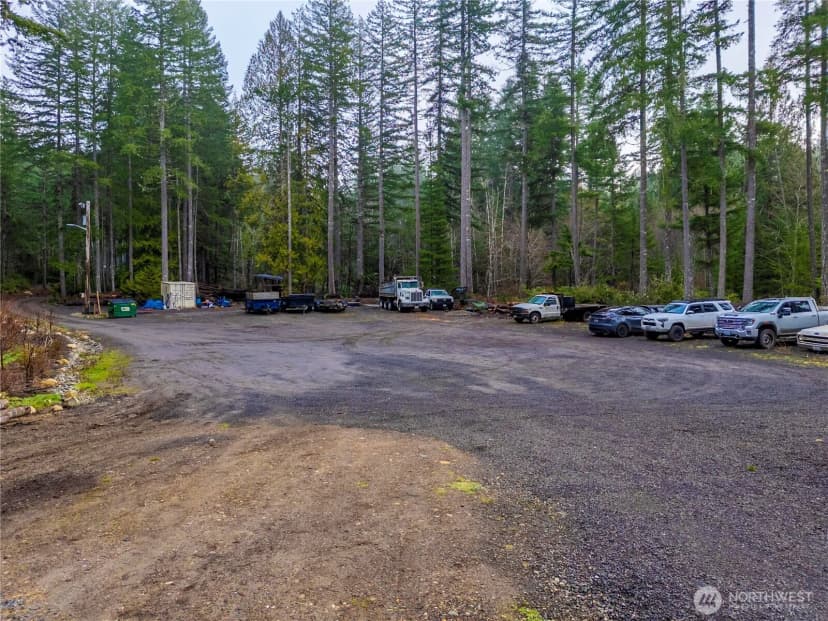 Property photo for 1101 Stavis Drive Nw, Seabeck photo 7