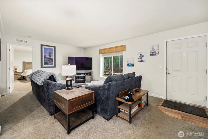 Property photo for 1101 Stavis Drive Nw, Seabeck photo 11