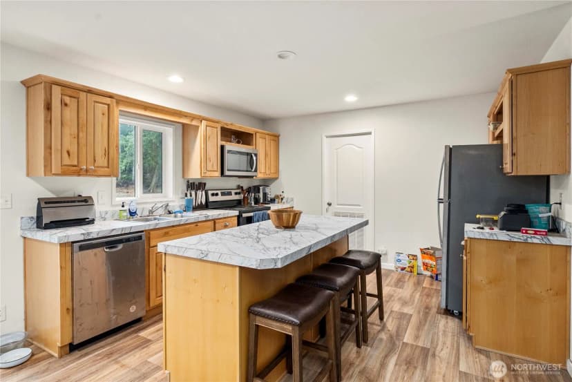 Property photo for 1101 Stavis Drive Nw, Seabeck photo 16