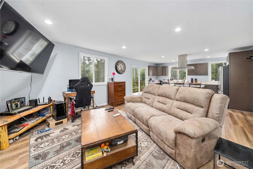 Property photo for 1101 Stavis Drive Nw, Seabeck photo 34