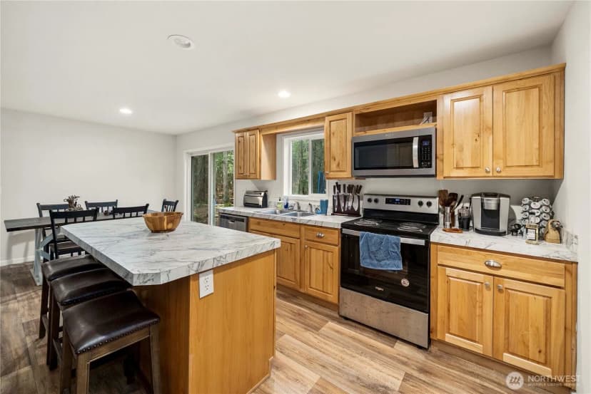 Property photo for 1101 Stavis Drive Nw, Seabeck photo 18