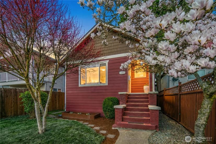 Property photo for 1516 S Bennett Street, Seattle photo 27