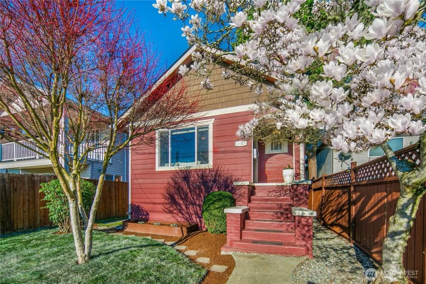 Property photo for 1516 S Bennett Street, Seattle