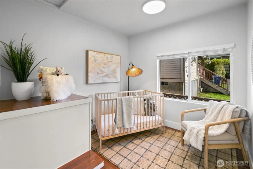 Property photo for 1516 S Bennett Street, Seattle photo 13