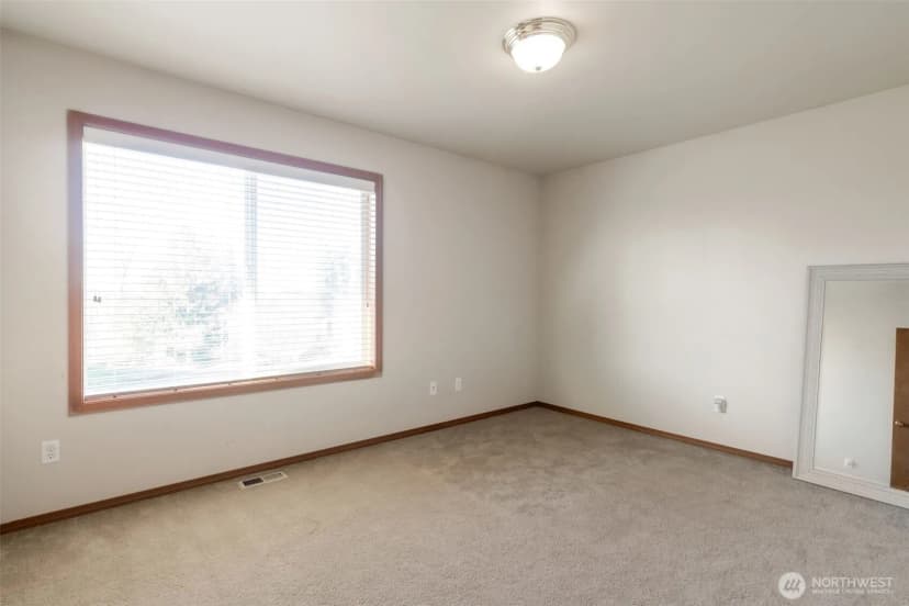 Property photo for 22686 129th Place Se, Kent photo 15