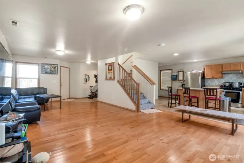 Property photo for 22686 129th Place Se, Kent photo 7
