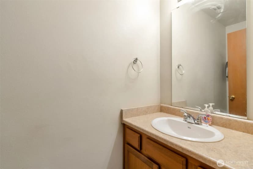Property photo for 22686 129th Place Se, Kent photo 21