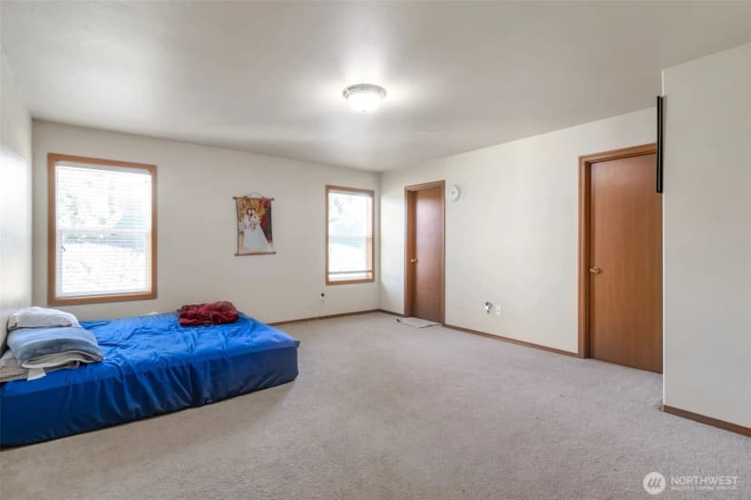 Property photo for 22686 129th Place Se, Kent photo 9