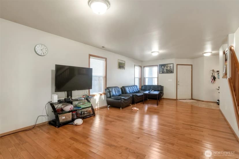 Property photo for 22686 129th Place Se, Kent photo 8