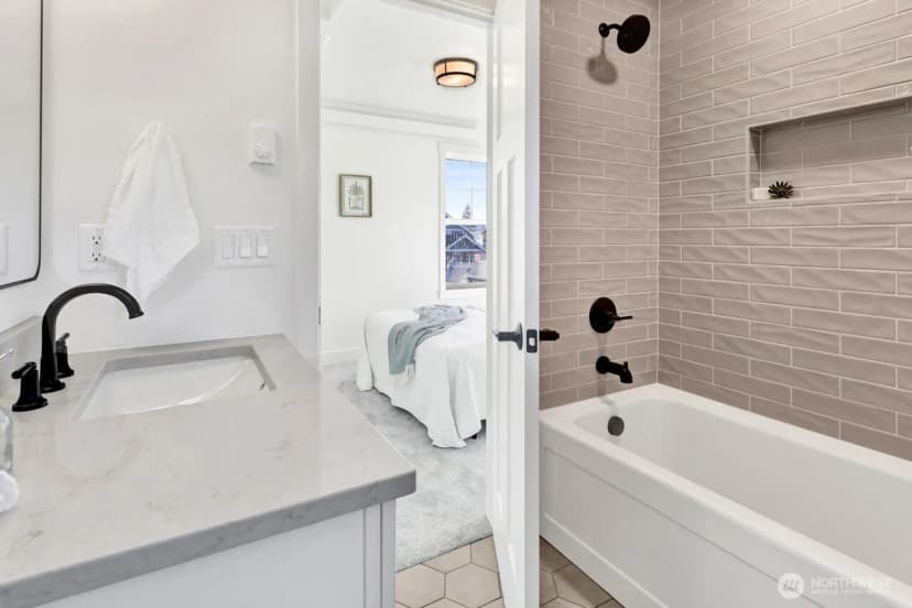 Property photo for 530 E Sunset Drive #12, Bellingham photo 27
