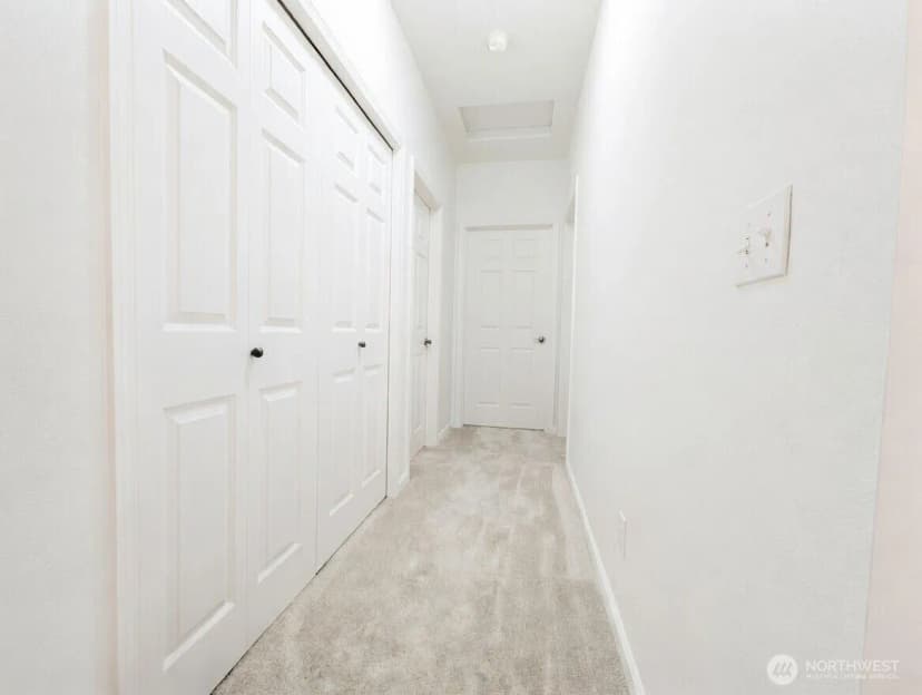 Property photo for 15000 Juanita Drive Ne #403, Kenmore photo 28