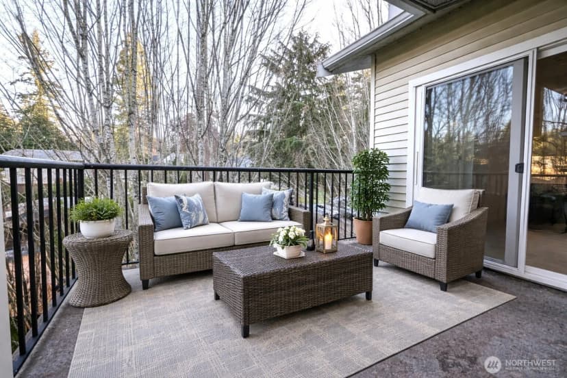 Property photo for 15000 Juanita Drive Ne #403, Kenmore photo 11