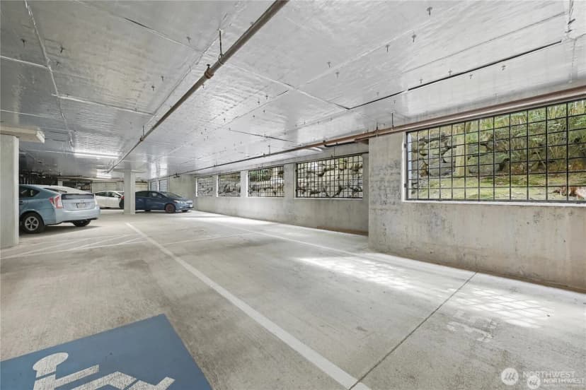 Property photo for 15000 Juanita Drive Ne #403, Kenmore photo 27