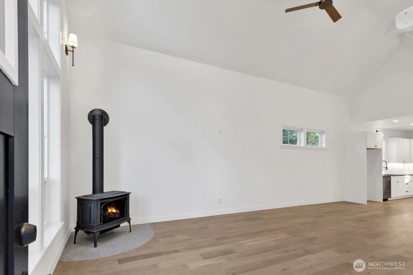 Property photo for 530 E Sunset Drive #14, Bellingham photo 18