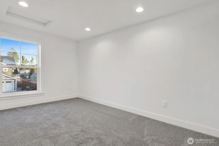 Property photo for 530 E Sunset Drive #14, Bellingham photo 21