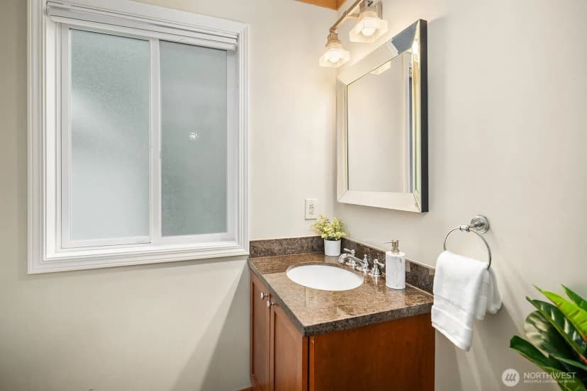 Property photo for 4662 244th Place Se, Sammamish photo 19