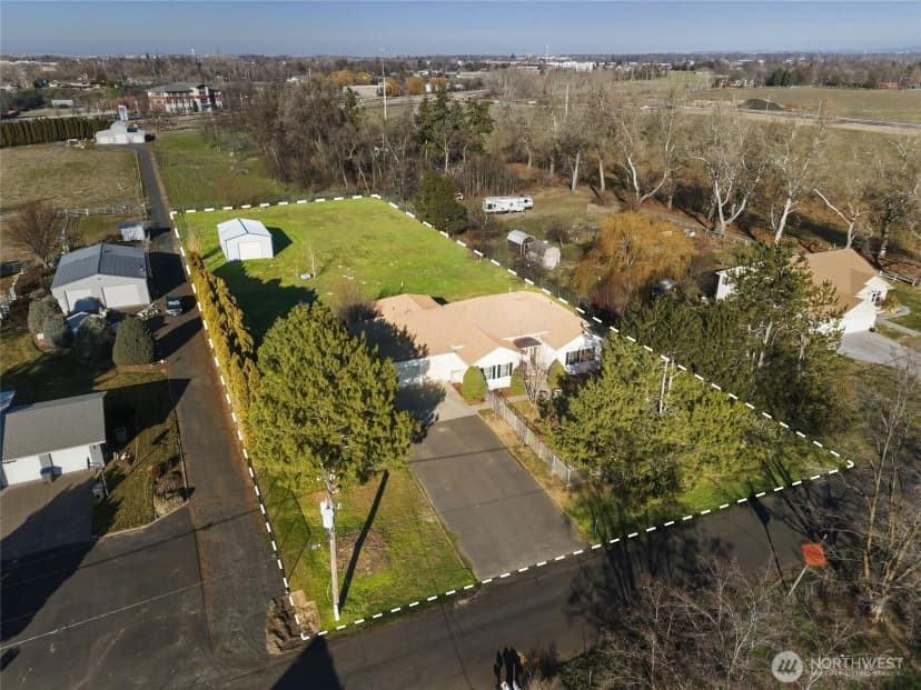 Property photo for 1810 Highland Road, Walla Walla photo 2
