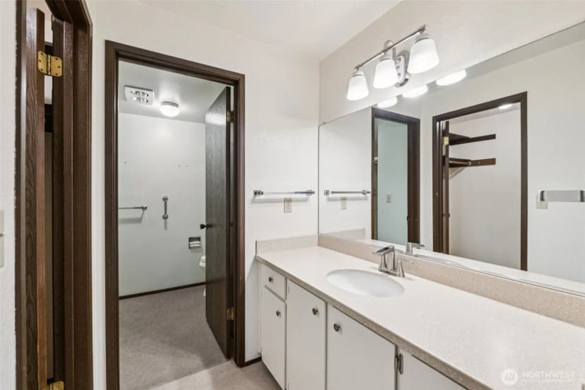 Property photo for 17918 23rd Lane Ne #f#201, Shoreline photo 14