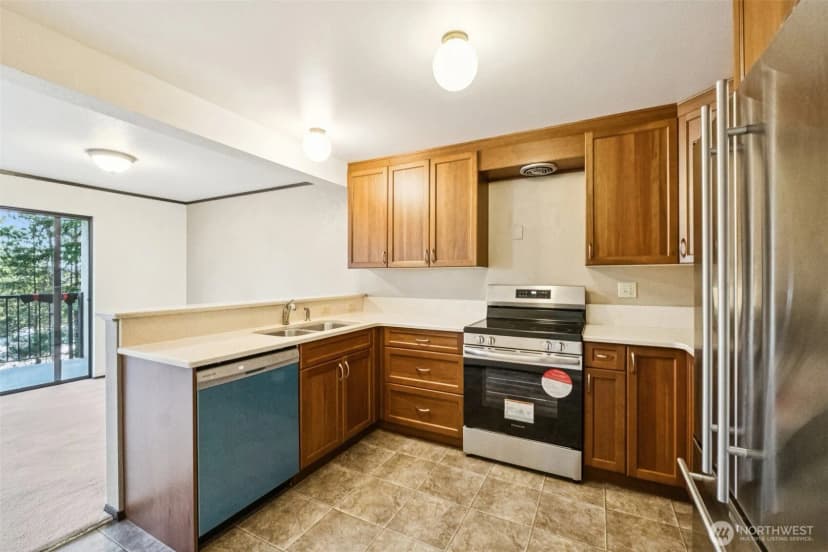 Property photo for 17918 23rd Lane Ne #f#201, Shoreline photo 6