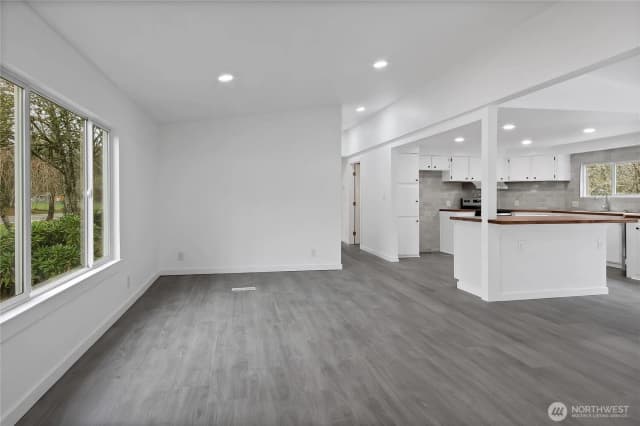 Property photo for 3722 Delphi Road Sw, Olympia photo 4