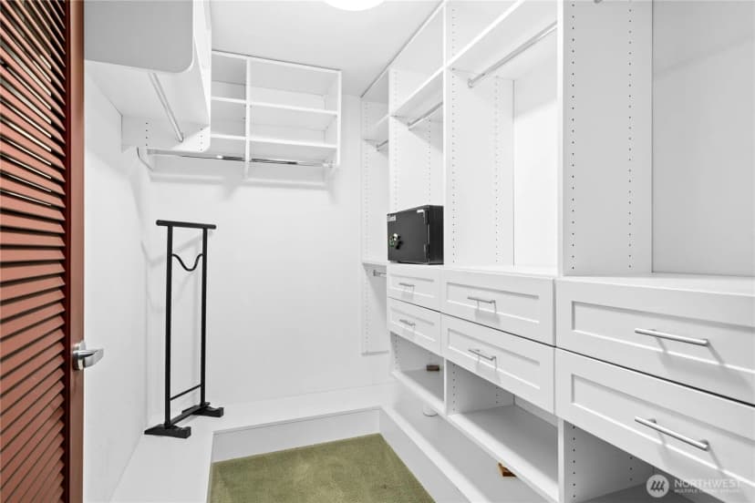Property photo for 650 Bellevue Way Ne #3705, Bellevue photo 22