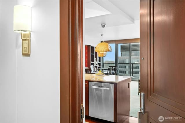 Property photo for 650 Bellevue Way Ne #3705, Bellevue photo 4