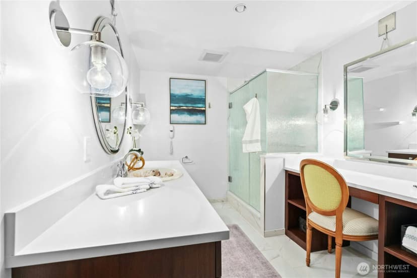 Property photo for 650 Bellevue Way Ne #3705, Bellevue photo 24
