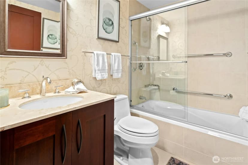 Property photo for 650 Bellevue Way Ne #3705, Bellevue photo 30