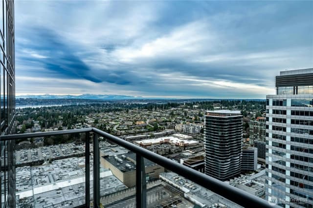 Property photo for 650 Bellevue Way Ne #3705, Bellevue photo 3