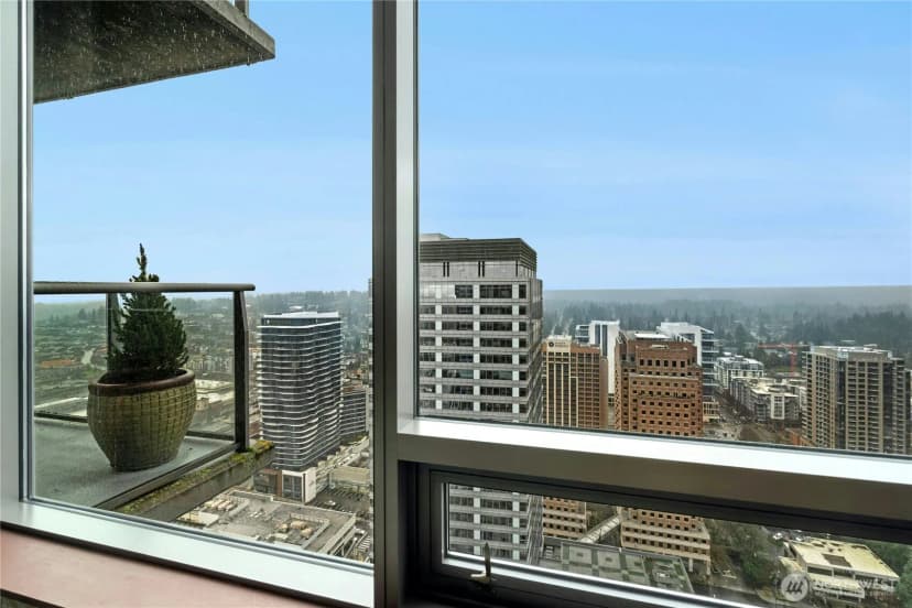 Property photo for 650 Bellevue Way Ne #3705, Bellevue photo 17