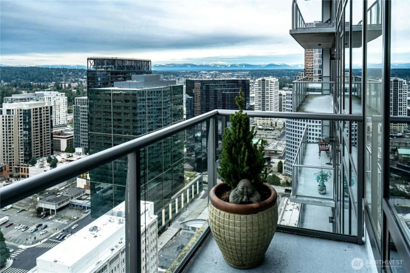 Property photo for 650 Bellevue Way Ne #3705, Bellevue photo 35