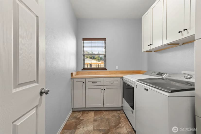 Property photo for 111 1st E, South Bend photo 11