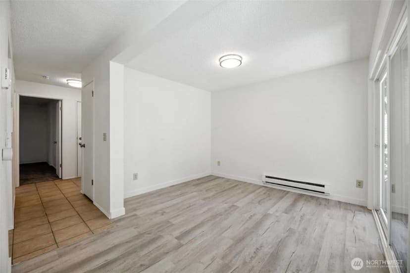 Property photo for 4404 146th Place Ne #n16, Bellevue photo 15