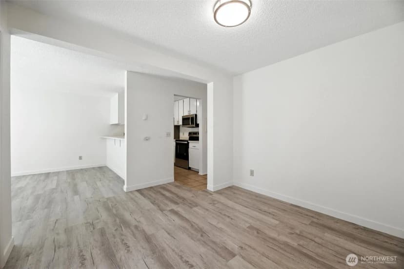 Property photo for 4404 146th Place Ne #n16, Bellevue photo 16