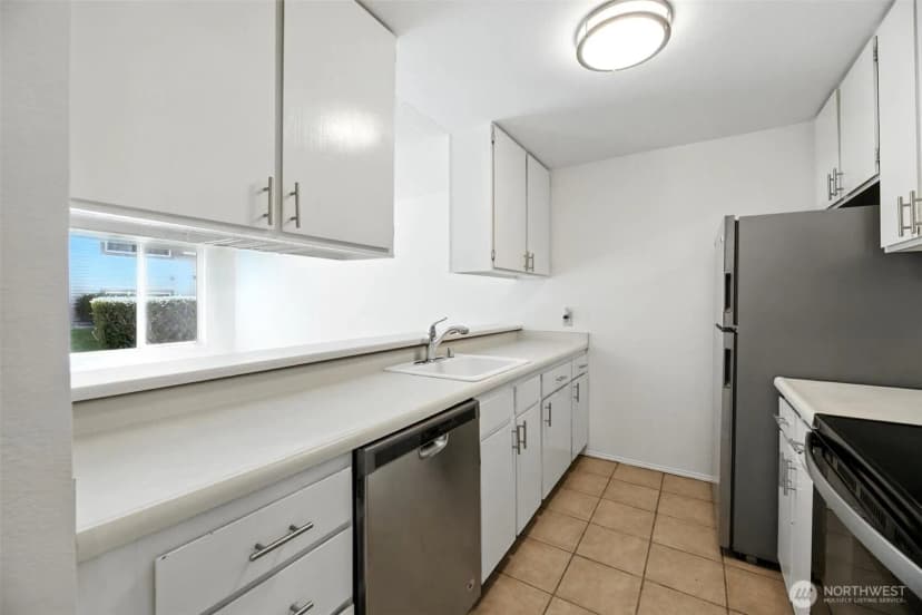 Property photo for 4404 146th Place Ne #n16, Bellevue photo 10