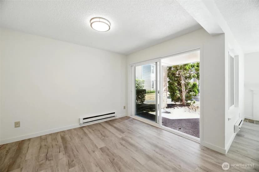 Property photo for 4404 146th Place Ne #n16, Bellevue photo 6